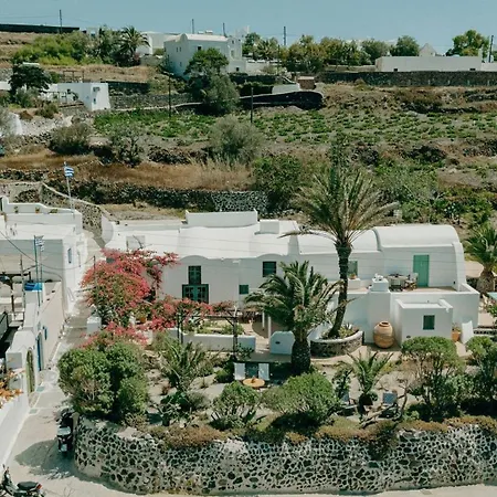 Bonora Country - Askeri Fira (Santorini)