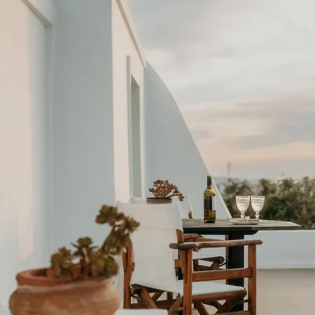 Bonora Country - Askeri * Fira (Santorini)